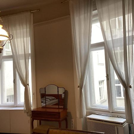 Central Apartments Of Budapest Bagian luar foto
