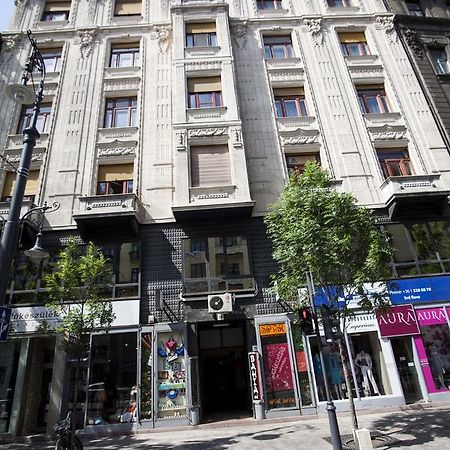 Central Apartments Of Budapest Bagian luar foto