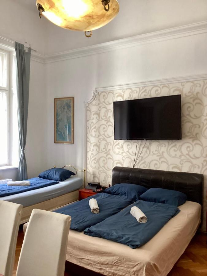 Central Apartments Of Budapest Bagian luar foto