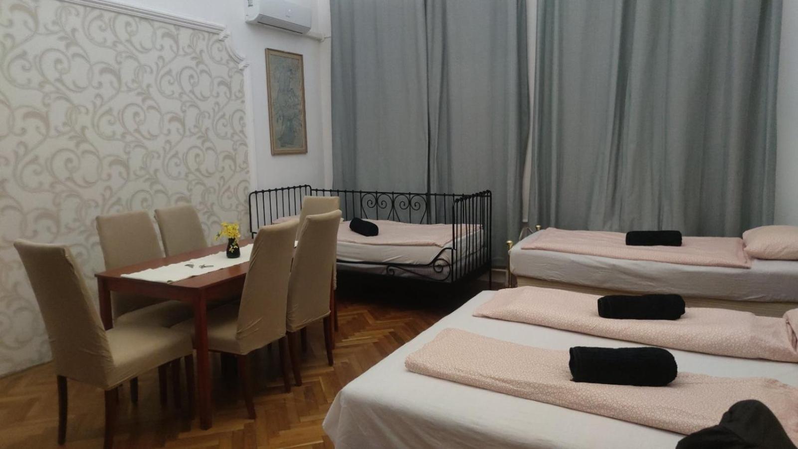 Central Apartments Of Budapest Bagian luar foto