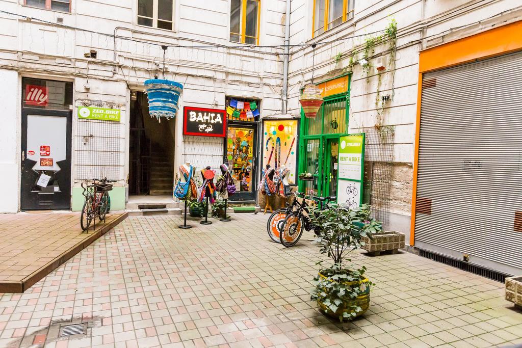 Central Apartments Of Budapest Bagian luar foto