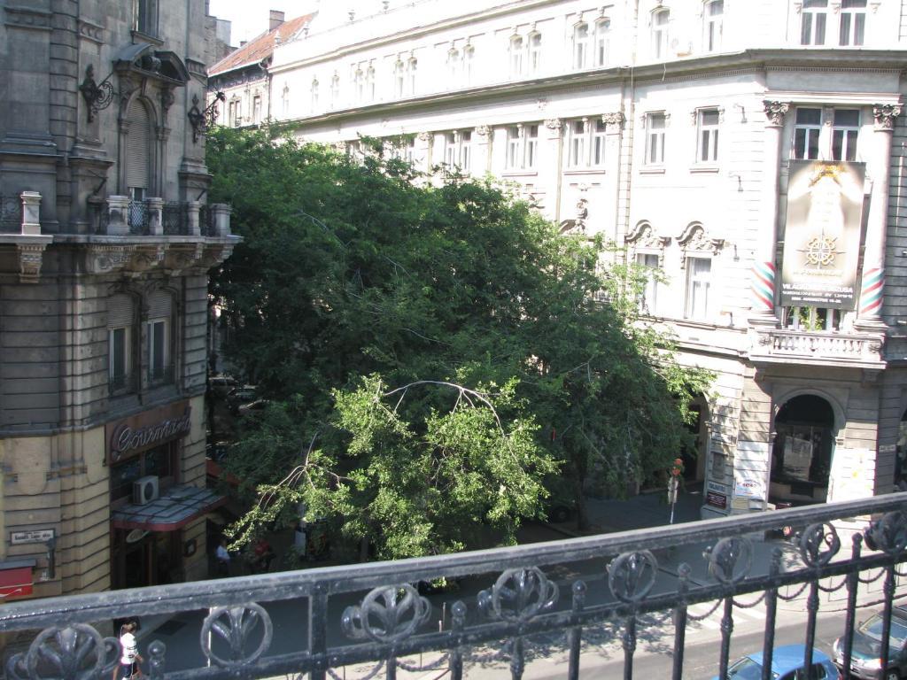 Central Apartments Of Budapest Bagian luar foto